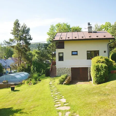 Ostrov - Eiland V Srdci Ceskeho Svycarska Tisá