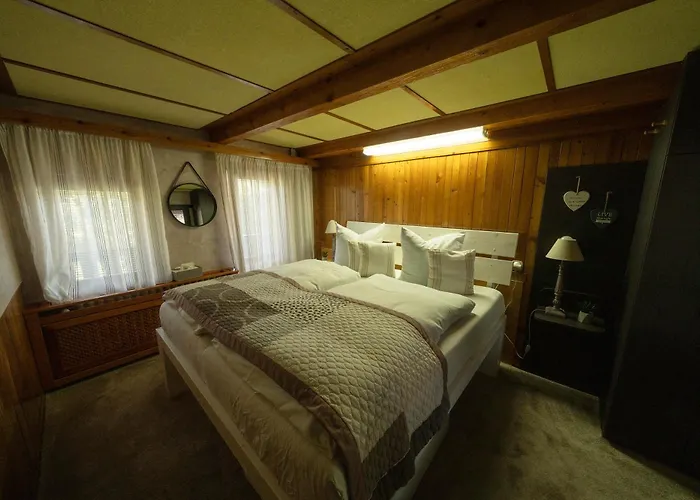 Tatil Evi Ostrov - Eiland V Srdci Ceskeho Svycarska Tisá